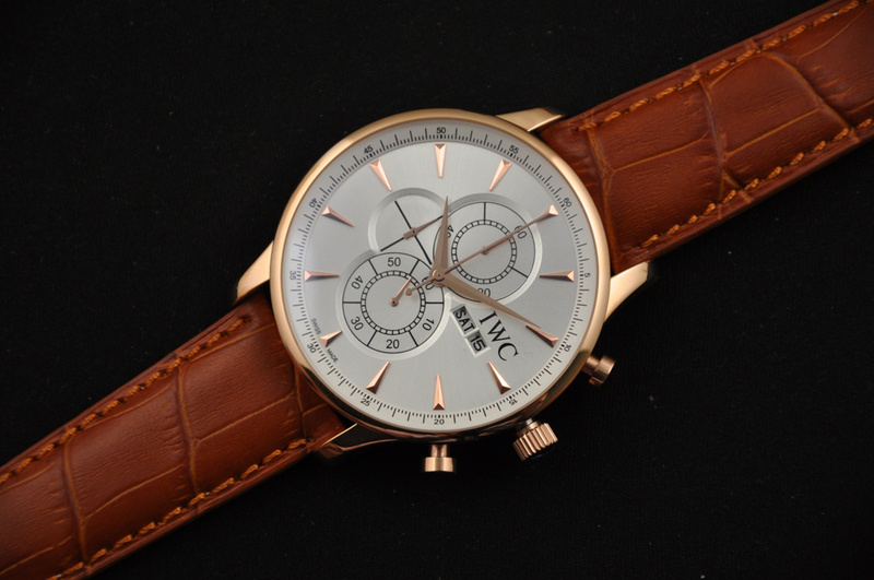 IWC watch man-265